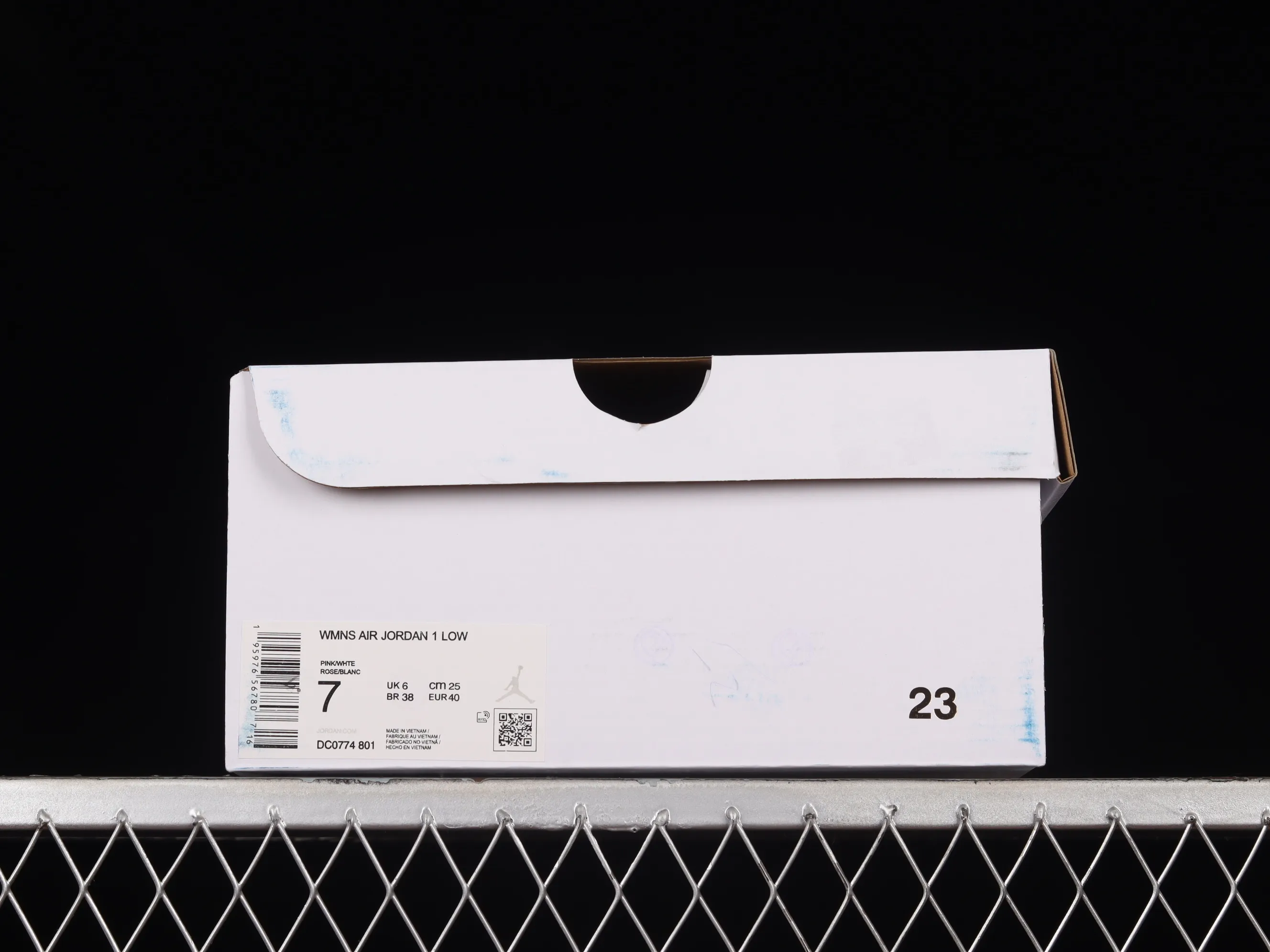 All categories Air Jordan Jordan series basketball shoes Air Jordan 1 Low Z version Air Jordan 1 Low AJ1 Joe 1 white and orange low-top cultural and leisure sports sneakers DC0774-801